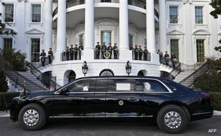 Did larry david drive limos?