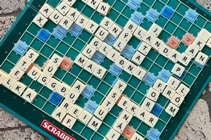 Is yak a scrabble word?